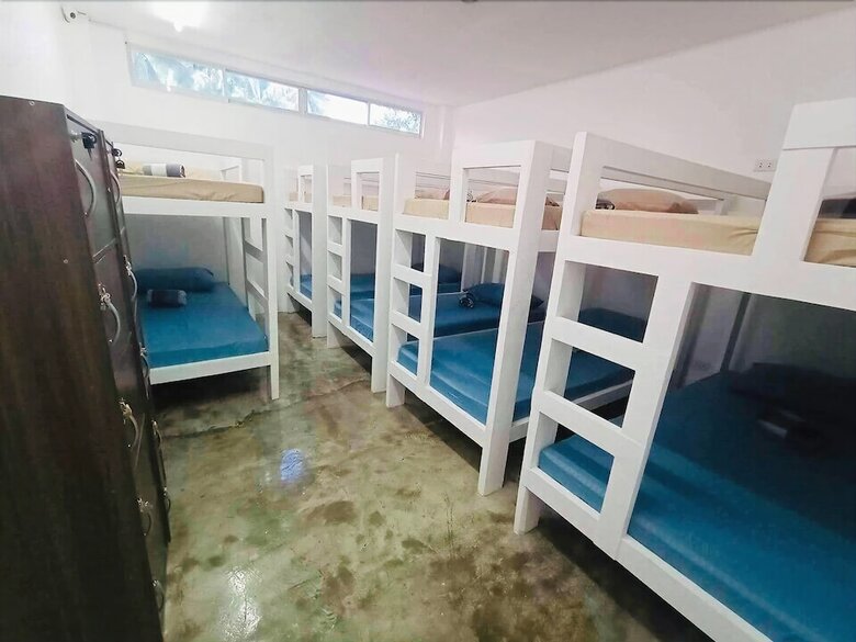 Hotel Tropical Vibes Inn Siargao