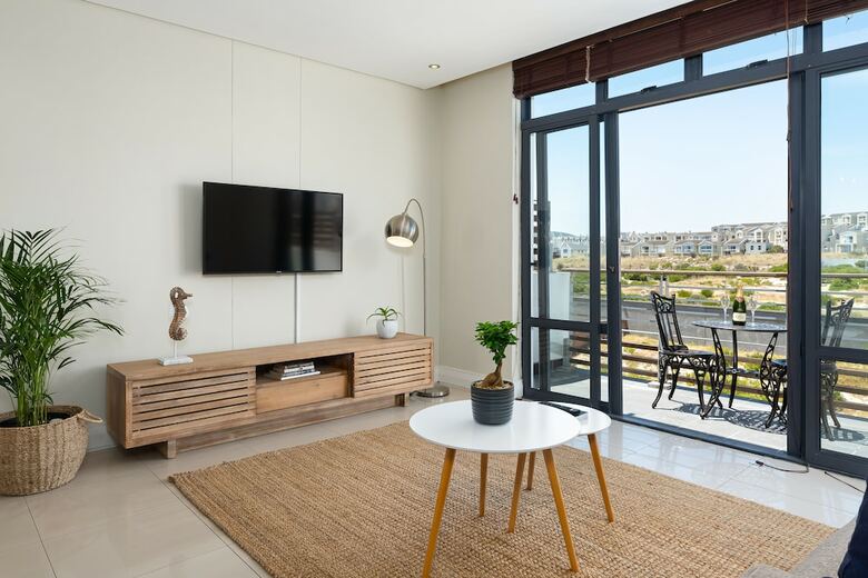 Apartamentos Eden On The Bay 229 - Adults Only