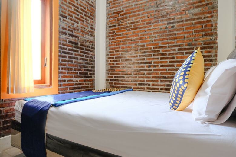 Hostal Spot On 2375 Agbil Homestay