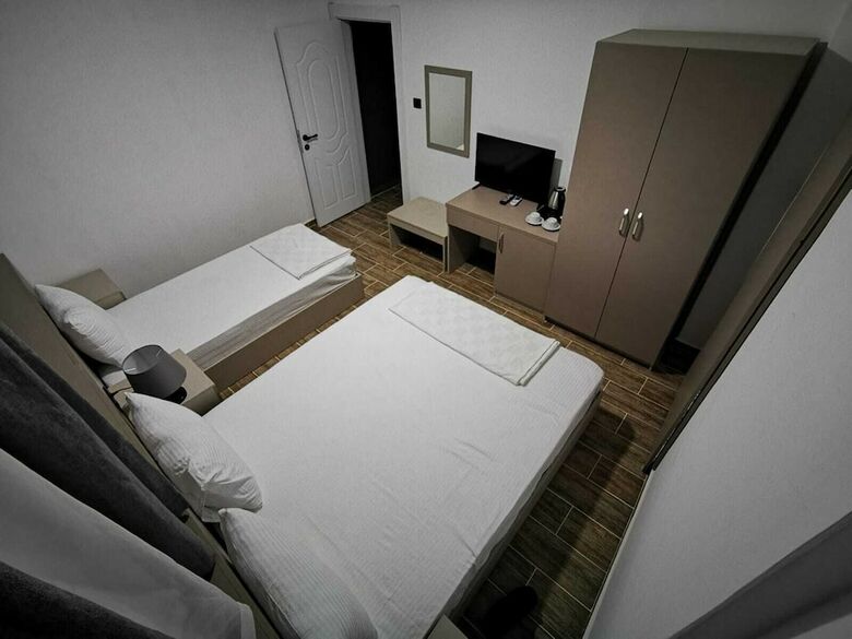 Hotel No57 Suites