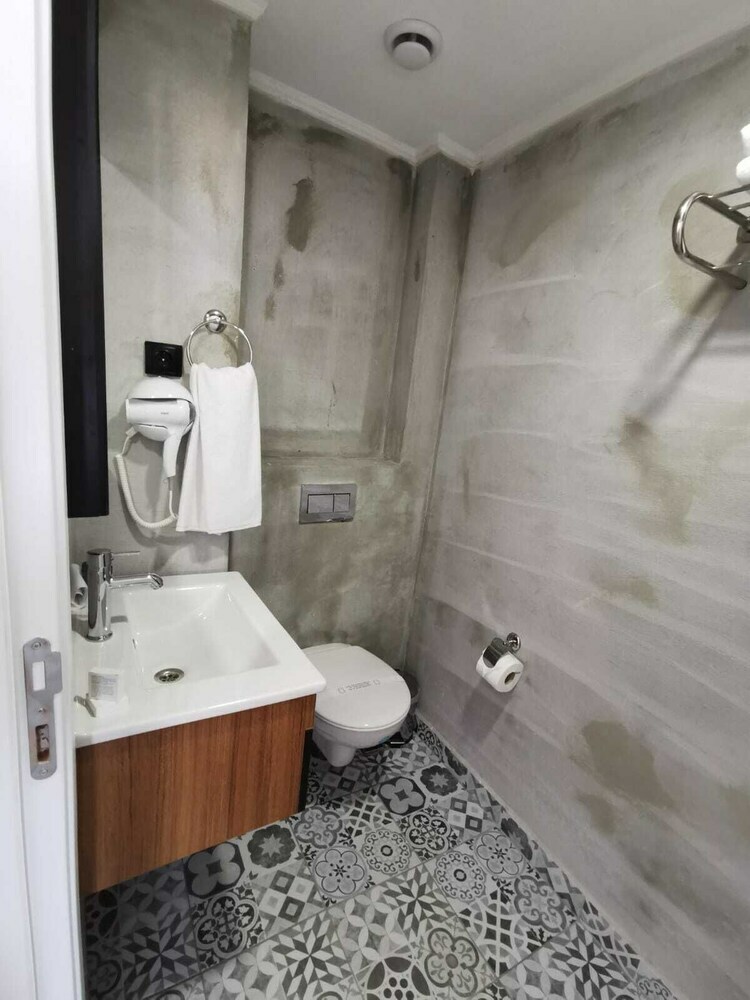 Hotel No57 Suites