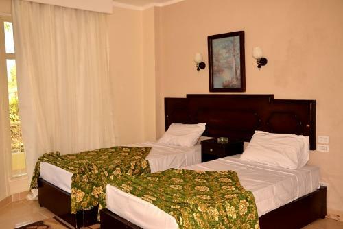 Hotel Sand Beach Resort