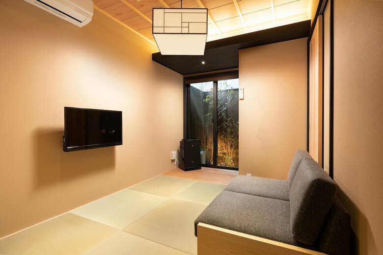 Hotel Tsumugi Kujoaketachobettei