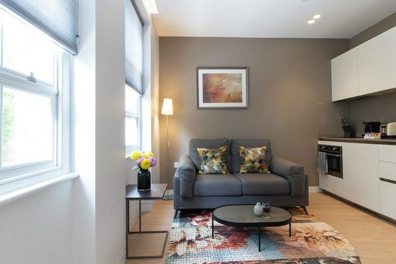 Mirabilis Apartments - Wells Court
