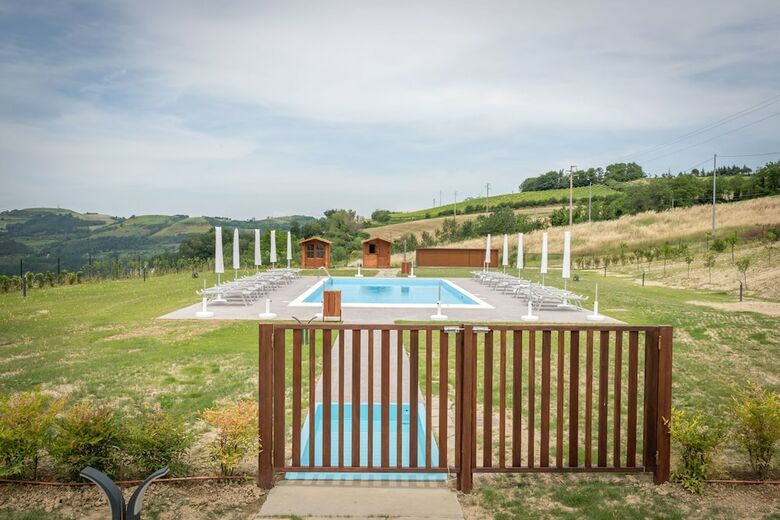 Agroturismo Agriturismo Podere Ceriano