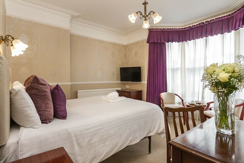Lincoln House Hotel