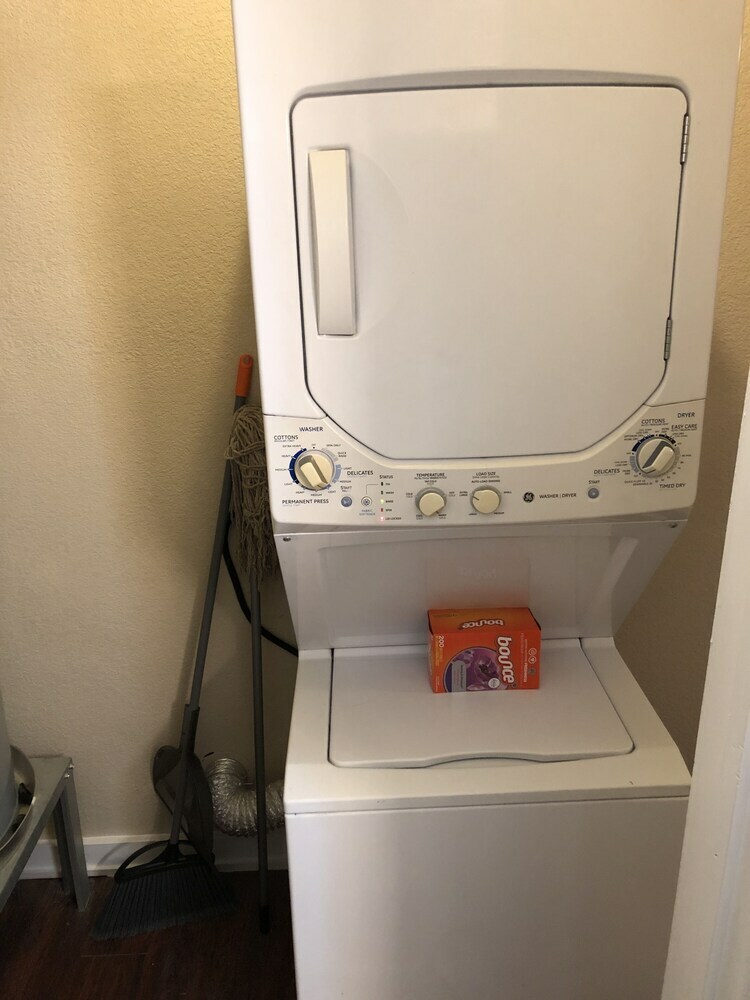 Apartamento Cozy Downtown Guest House 2br/1ba Sleeps 8