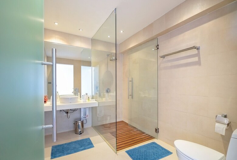 1 Bedroom Sea View Villa Bubbles