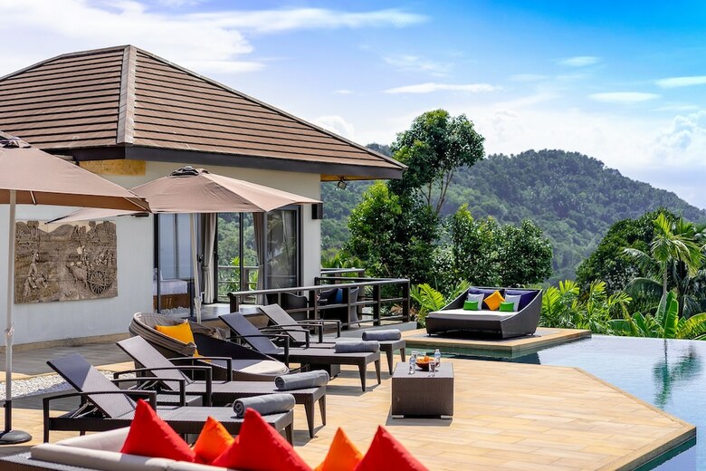 1 Bedroom Sea View Villa Bubbles