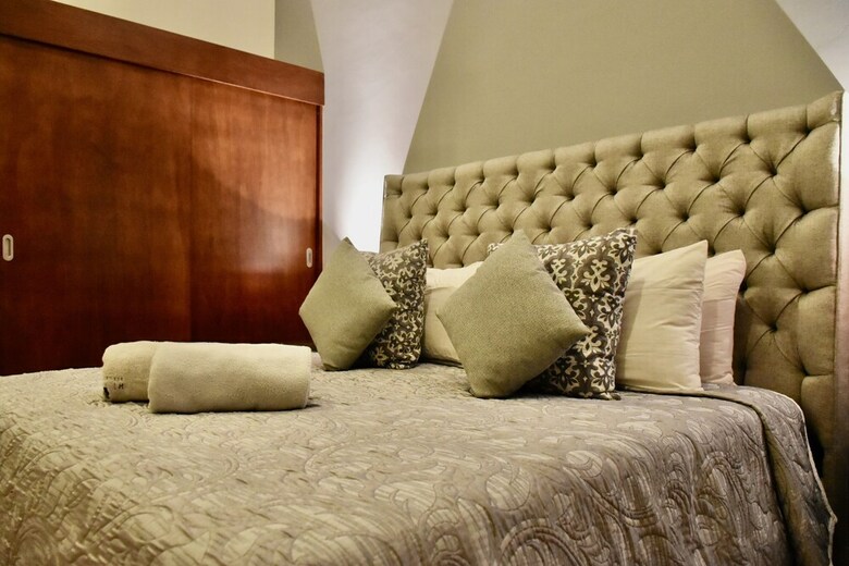Apartamentos Luxury Condos By Select
