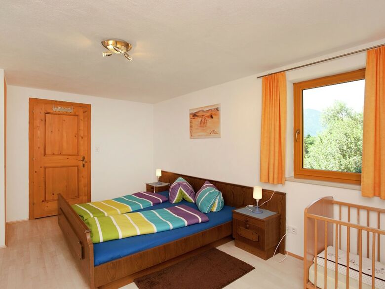 Charming Apartment Near Ski Area In Oetz