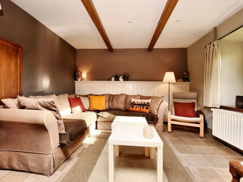 Cozy Holiday Home In Petit-thier With Sauna