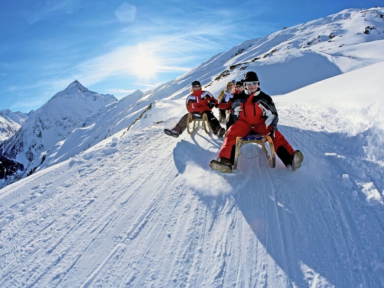 Spacious Apartment In L�ngenfeld Near Ski Area