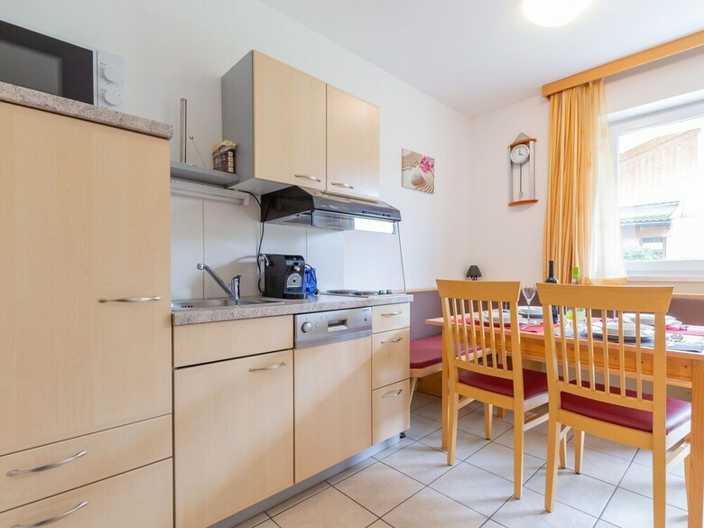 Tasteful Apartment In Piesendorf With Balcony