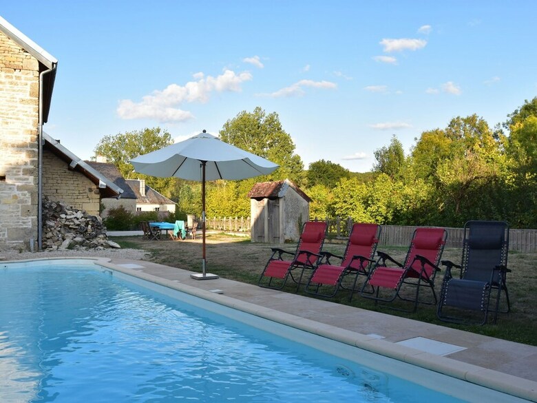 Authentic, Renovated Country House With Private Heated Pool