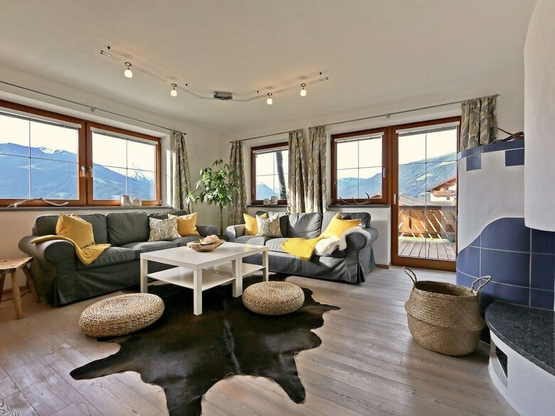 Newly Furnished Holiday Home