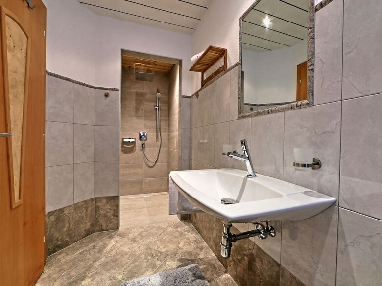 Newly Furnished Holiday Home