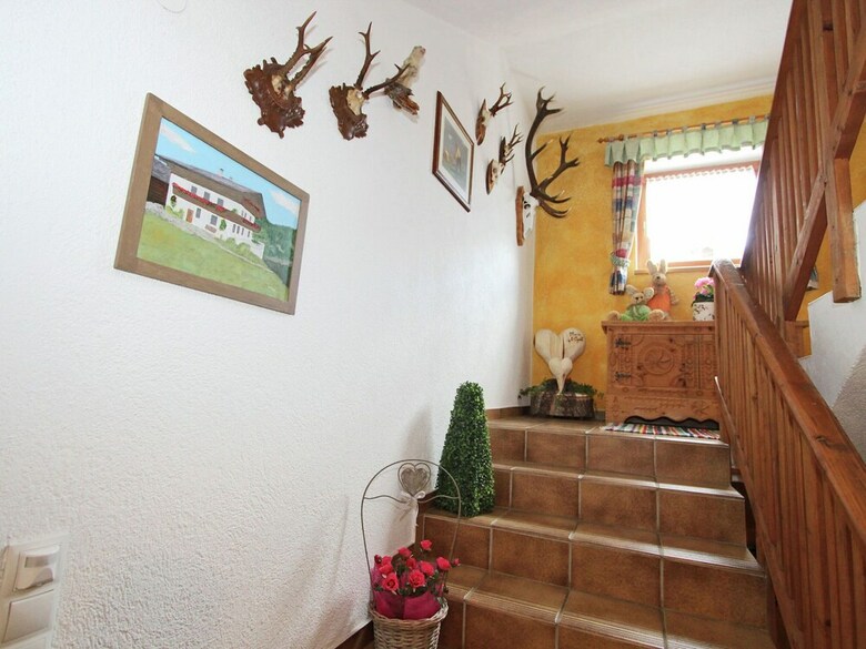 Lovely Apartment With Terrace In F�genberg