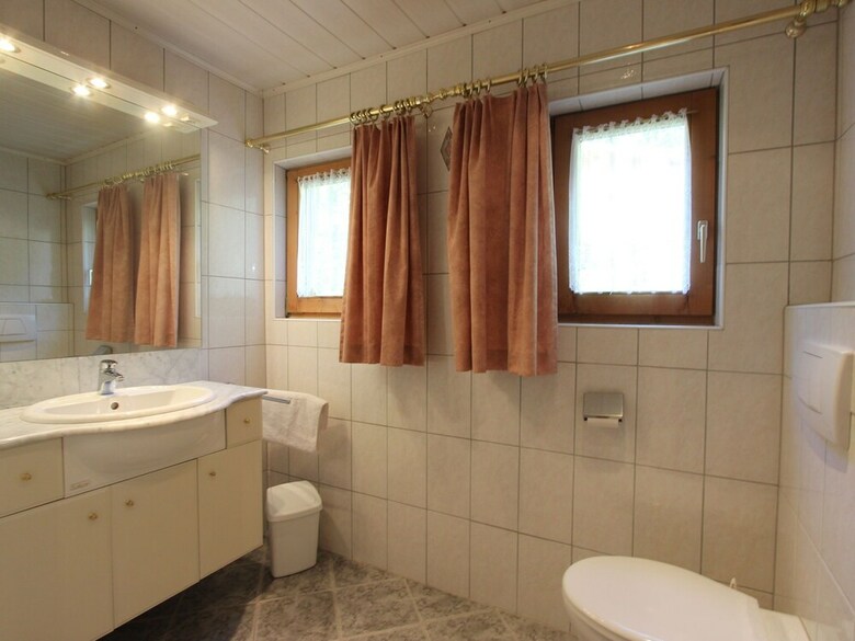 Modern Apartment In Kitzbuhel Near Ski Area