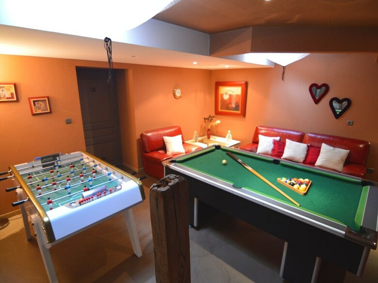 Luxurious Mill In Vresse-sur-semois With Swimming Pool