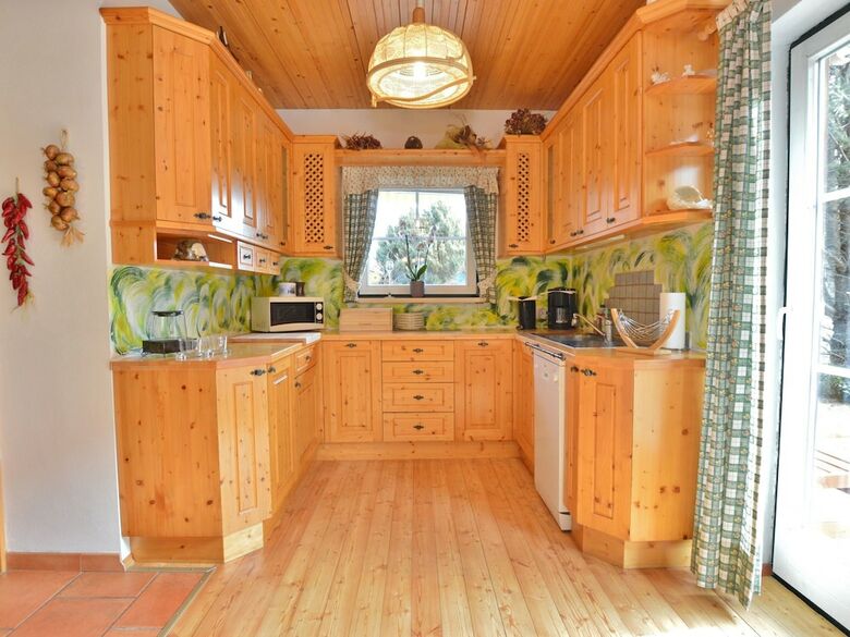 Beautiful Chalet With Infrared Sauna In Stadi An de Mur