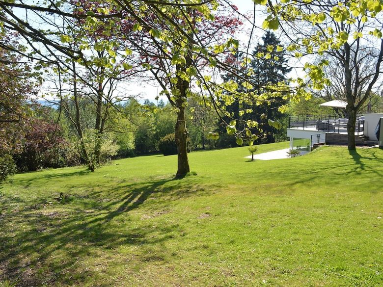 Stately Chalet In Stoumont With Pool & Sauna