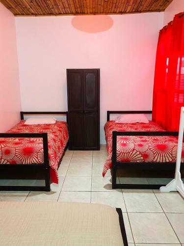 Hostal Zurisadai