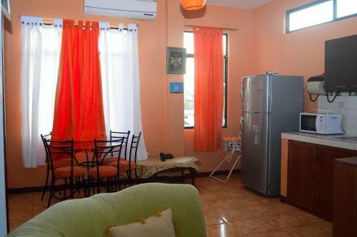 Apartamentos Suites Tintorera
