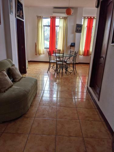 Apartamentos Suites Tintorera