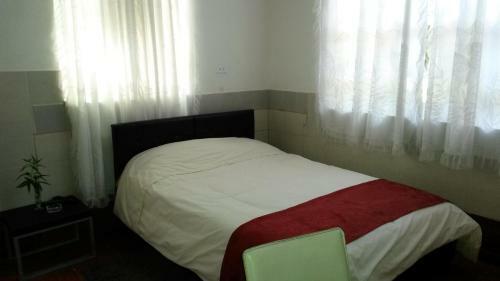 Hostal El Parque Tababela