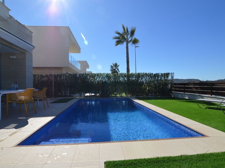 Luxurious Villa With Private Swimming Pool In Orihuela