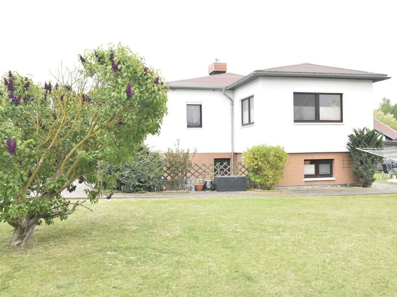 Modern Holiday Home In Rerik Wit Garden