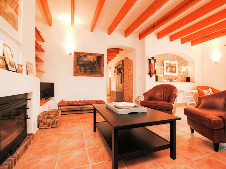 Beautiful Villa With Private Swimming Pool In Selva