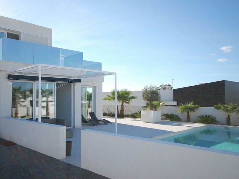 Luxury Villa In San Fulgencio With Private Pool
