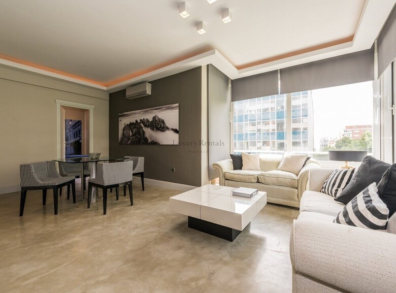 Apartamento Eurobuilding
