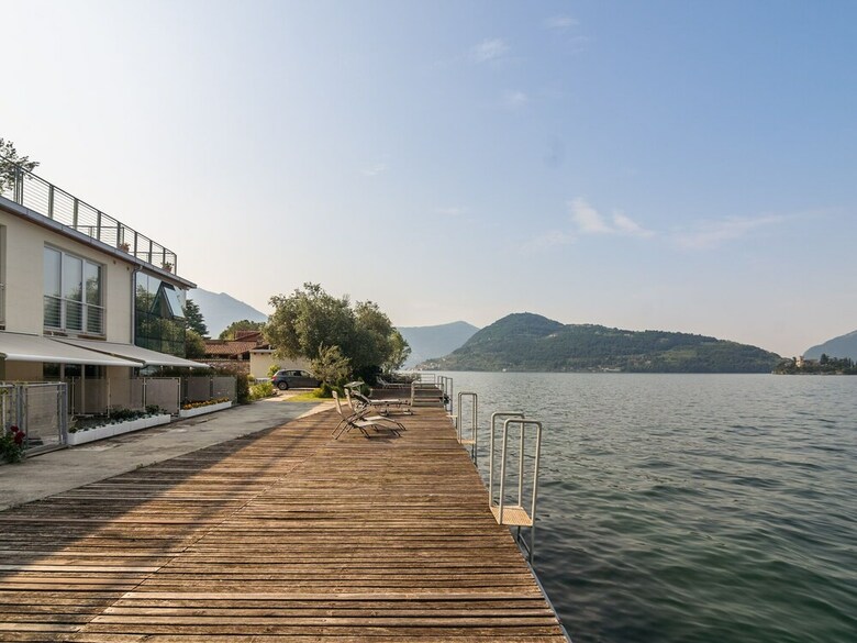 Luxurious Apartment In Marone Overlooking Lake Iseo