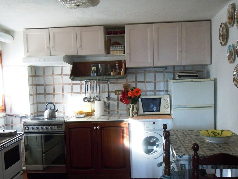 Cozy Detached House, Wide Garden, Wifi