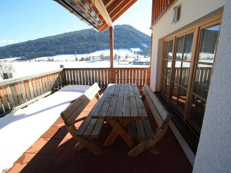 Plush Valley-view Chalet In Mauterndorf With Sauna