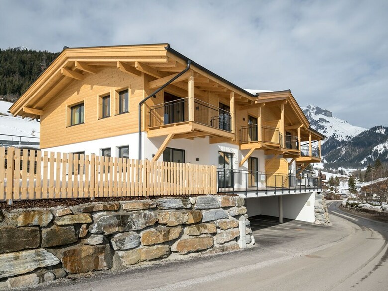 Spacious Apartment In Werfenweng Near The Lake