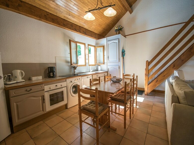 Cozy Villa In Saint-martin-le-redon With Private Pool