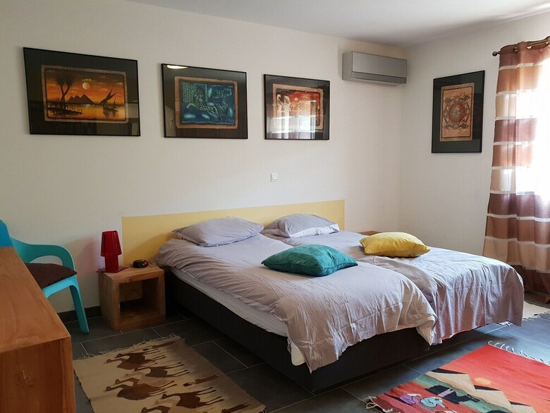 Modern Villa In Montbrun-des-corbi�res With Private Pool