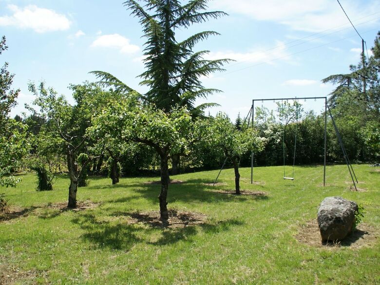 Restful Villa In Largenti�re With Swimming Pool