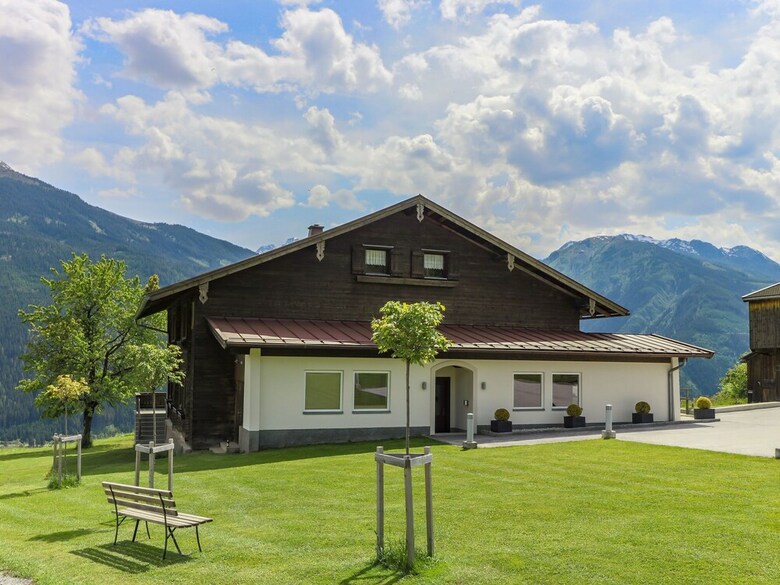 Rustic Mansion In Mittersill Near Kirchberg Ski Area