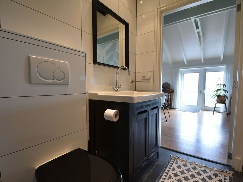 Mod Apartment In Burgerbrug Netherlands With Private Terrace