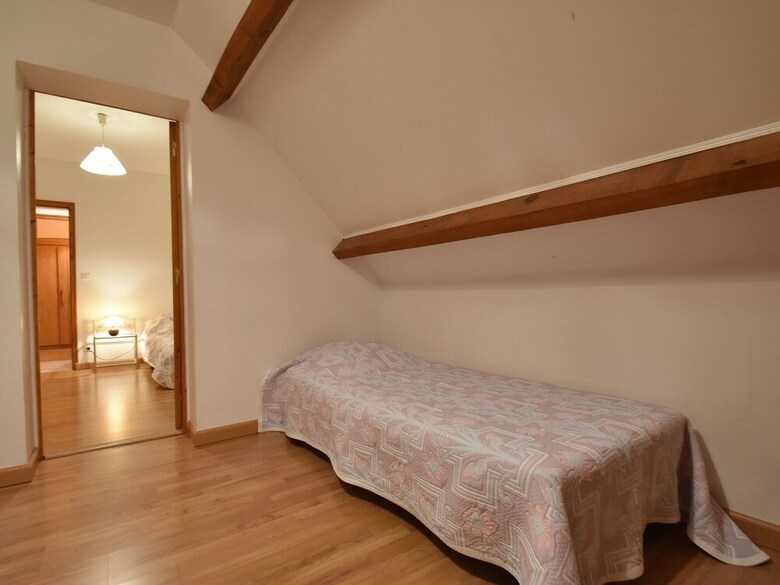 Spacious Holiday Home With Private Swimming Pool In Uzech
