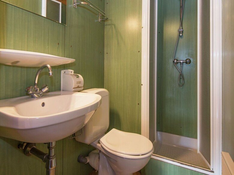 Comfortable, Detached Holiday Home For Nine People Near Les Gets