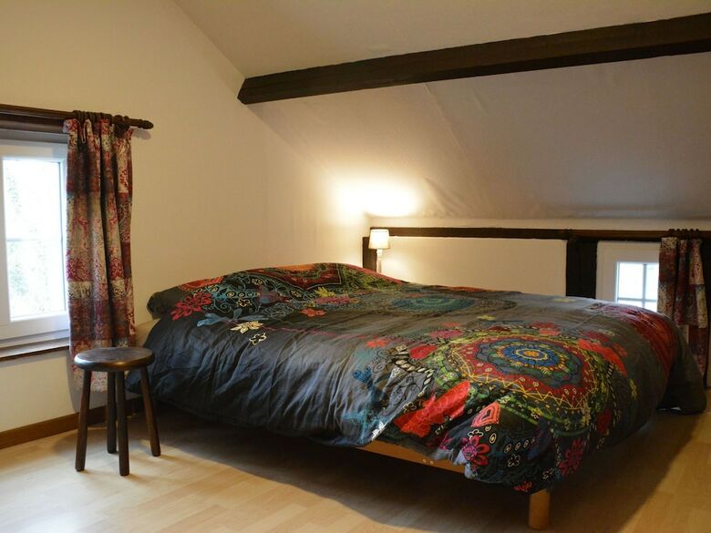 Cozy Cottage In Han-sur-lesse With Forest Near