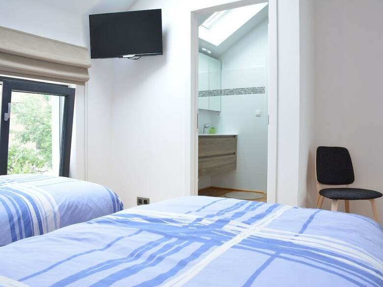 Modern Holiday Home In Fernelmont With Garden