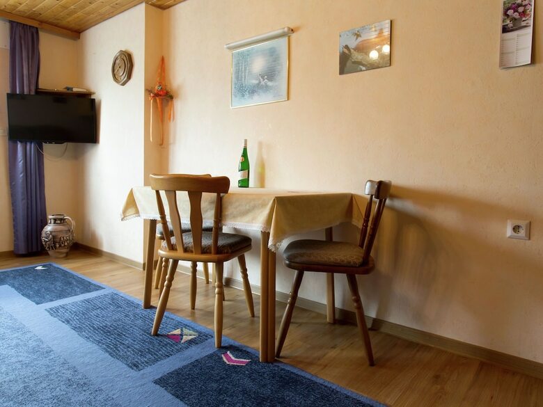 Apartamentos A Spacious Holiday Home In A Beautiful Walking Area