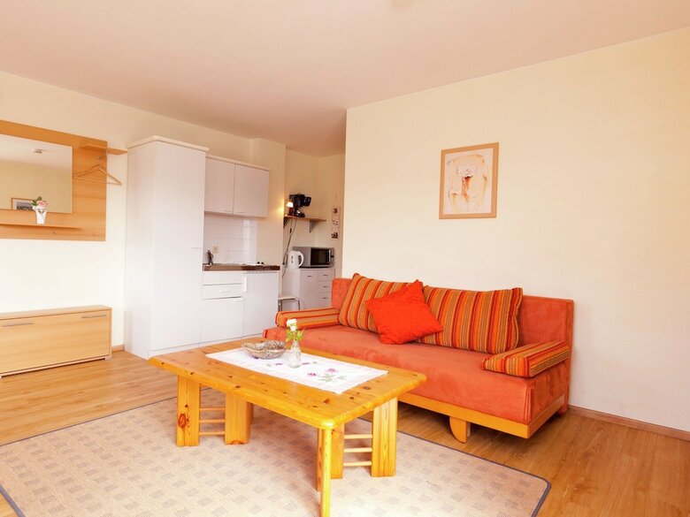 Modern Apartment In Bolsdorf With Sauna